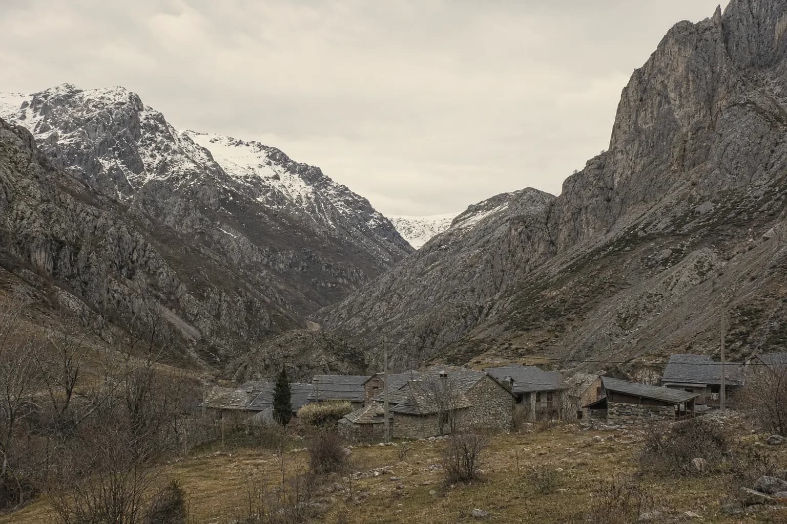 The Torío gorge and the village of Vegacervera in the mountains of León